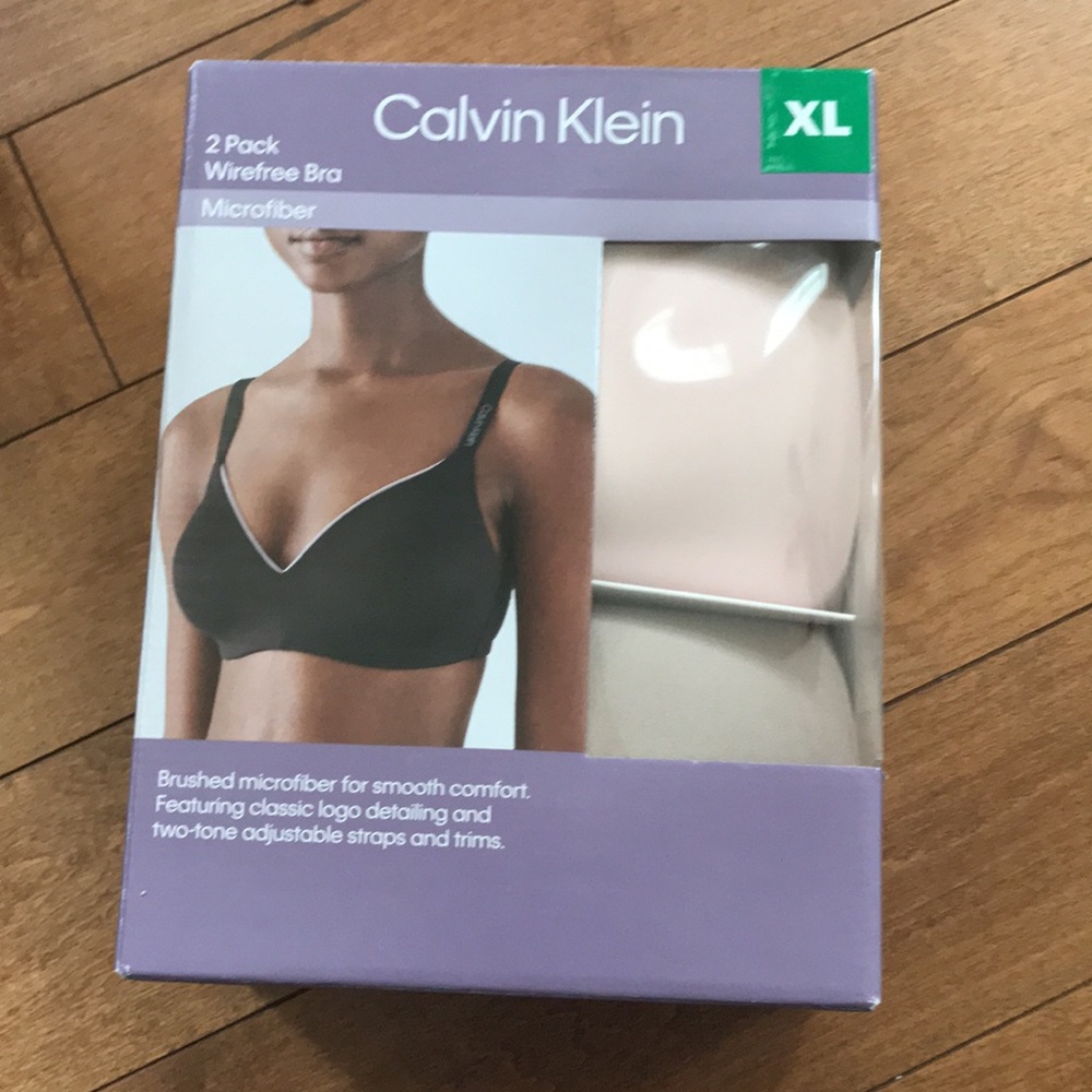 NWT Calvin Klein Ladies' Wirefree Bra, 2-pack